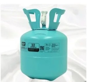 Cylinder with refrigerant (freon) R32 3 kg